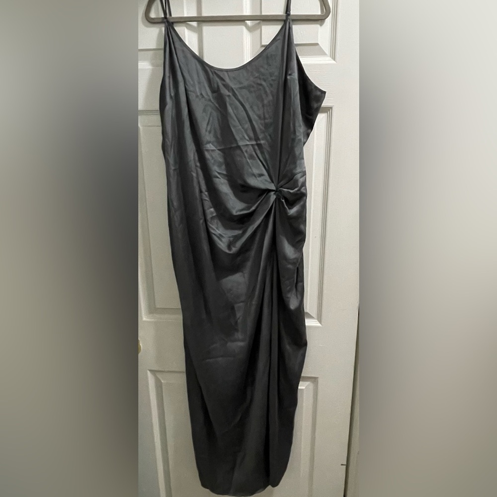 NWT Skims High Slit Stretch Silk Sleep Dress in Gunmetal Size 4X - Picture 3 of 5